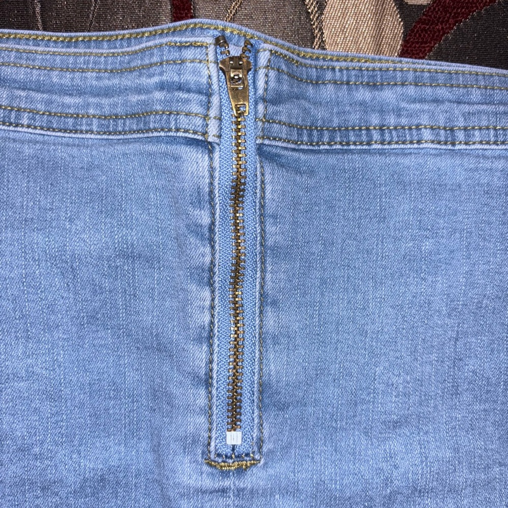 Light Blue Denim Wrap Skirt(NWT)size XL - Picture 3 of 4